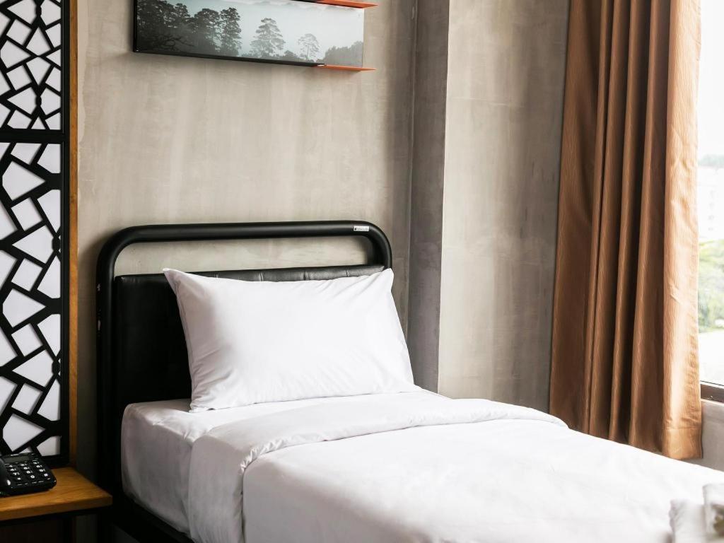 B2 Khon Kaen Boutique & Budget Hotel Екстер'єр фото
