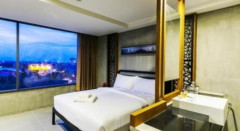 B2 Khon Kaen Boutique & Budget Hotel Екстер'єр фото